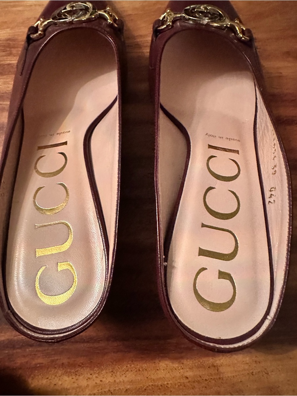 Gucci Burgundy Leather Kitten Heel Mules with Gold Hardware - Picture 7 of 9
